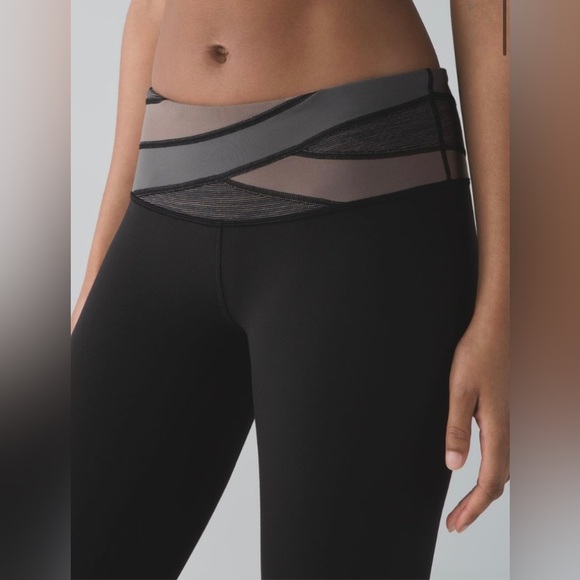 Lululemon Wunder Under Crop III size 6 - Picture 2 of 9